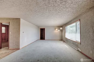 17483 Peterson Road, Burlington, WA 98233 - Photo 15