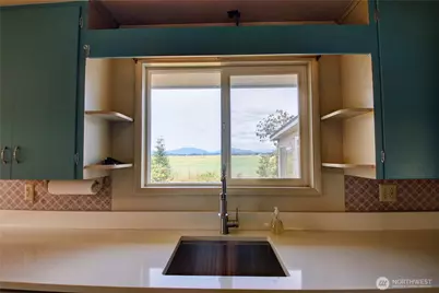 17483 Peterson Road, Burlington, WA 98233 - Photo 33