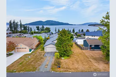 3812 W 3rd Street, Anacortes, WA 98221 - Photo 33