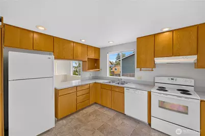 3812 W 3rd Street, Anacortes, WA 98221 - Photo 7