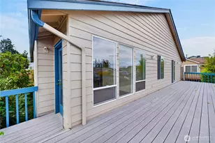 3812 W 3rd St, Anacortes, WA 98221 - Photo 23