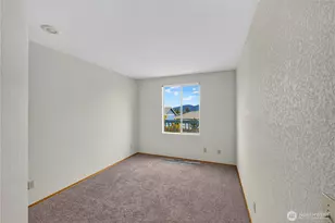 3812 W 3rd St, Anacortes, WA 98221 - Photo 9