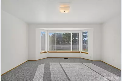 7603 46th Avenue E, Tacoma, WA 98443 - Photo 17