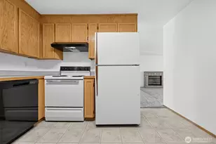 7603 46th Ave E, Tacoma, WA 98443 - Photo 11