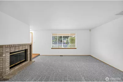 7603 46th Avenue E, Tacoma, WA 98443 - Photo 3