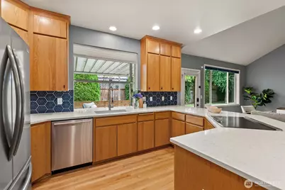 6401 91st Avenue Ct W, University Place, WA 98467 - Photo 11