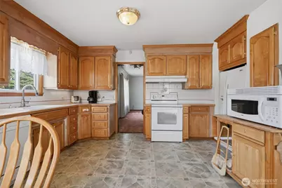 514 Violet Meadow Street S, Tacoma, WA 98444 - Photo 23