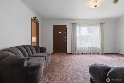 514 Violet Meadow Street S, Tacoma, WA 98444 - Photo 5