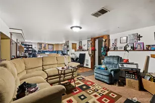 419 S 150th St, Burien, WA 98148 - Photo 25