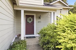 2977 NE Loyola St, Bremerton, WA 98311 - Photo 3