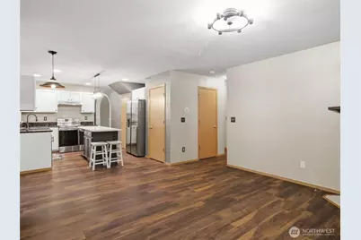 2977 NE Loyola St, Bremerton, WA 98311 - Photo 17