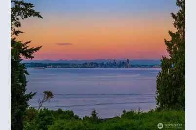 10793 NE Bill Point Drive, Bainbridge Island, WA 98110 - Photo 3