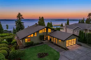 10793 NE Bill Point Dr, Bainbridge Island, WA 98110 - Photo 35