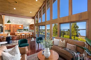 10793 NE Bill Point Dr, Bainbridge Island, WA 98110 - Photo 13