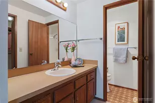 3350 Narrows View Ln NE, Bremerton, WA 98310 - Photo 19