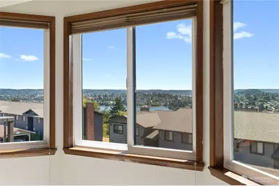 3350 Narrows View Lane NE #203, Bremerton, WA 98310 - Photo 9