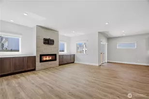 6302 206th Pl SW, Lynnwood, WA 98036 - Photo 9