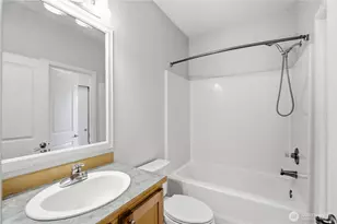 560 225th Ln NE, Sammamish, WA 98074 - Photo 3