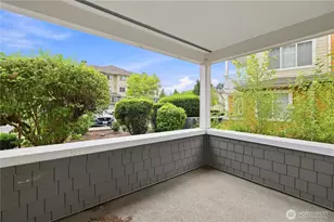 560 225th Ln NE, Sammamish, WA 98074 - Photo 9