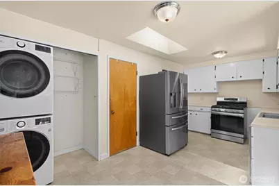 1216 N 172nd Street, Shoreline, WA 98133 - Photo 9
