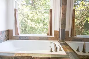 7255 E Mercer Way, Mercer Island, WA 98040 - Photo 23