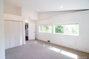 7255 E Mercer Way, Mercer Island, WA 98040 - Photo 17