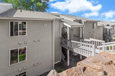 17300 91st Avenue NE #B101, Bothell, WA 98011 - Photo 19