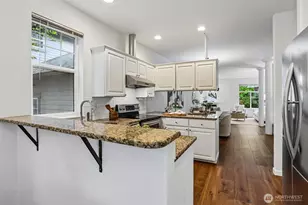 9834 NE 130th Pl, Kirkland, WA 98034 - Photo 13