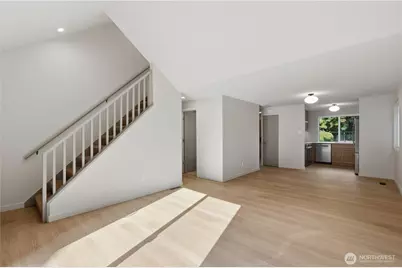 13905 121st Avenue NE, Kirkland, WA 98034 - Photo 9