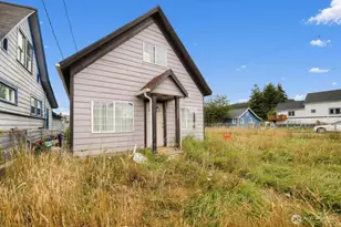 1025 Arnold Ave, Hoquiam, WA 98550 - Photo 1
