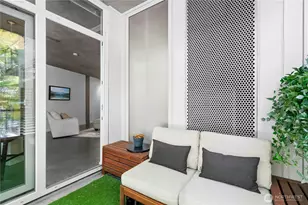 501 Roy St, Seattle, WA 98109 - Photo 19
