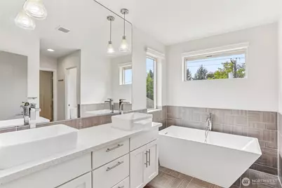 8312 120th Avenue NE, Kirkland, WA 98033 - Photo 17