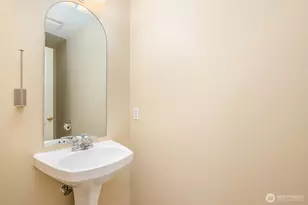 4311 NE 9th Pl, Renton, WA 98059 - Photo 13