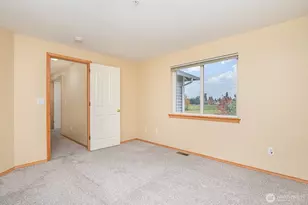 4311 NE 9th Pl, Renton, WA 98059 - Photo 11