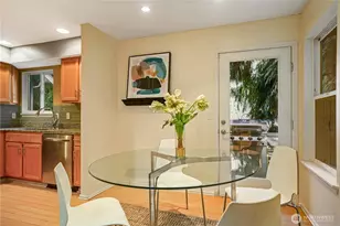 9406 Linden Ave N, Seattle, WA 98103 - Photo 11