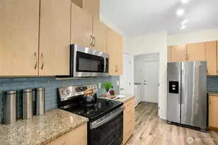 595 241st Ln SE, Sammamish, WA 98074 - Photo 11