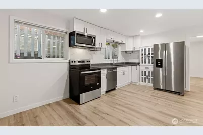 5407 31st Avenue S, Seattle, WA 98108 - Photo 7