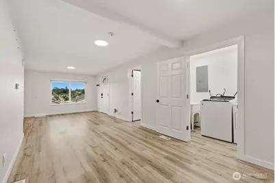 5407 31st Avenue S, Seattle, WA 98108 - Photo 5