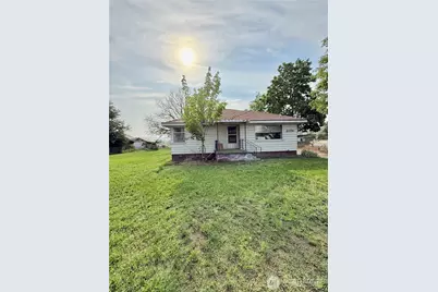2276 Burton Avenue, Okanogan, WA 98840 - Photo 1