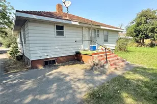 2276 Burton Ave, Okanogan, WA 98840 - Photo 5