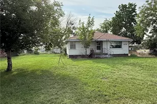 2276 Burton Ave, Okanogan, WA 98840 - Photo 3