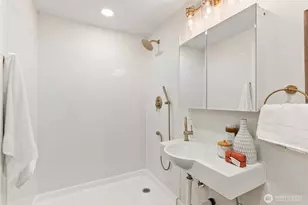 31446 28th Pl SW, Federal Way, WA 98023 - Photo 17