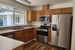 181 E Oakdale St, Allyn, WA 98524 - Photo 5