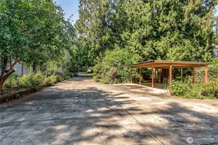 21303 NE 151st St, Woodinville, WA 98077 - Photo 35
