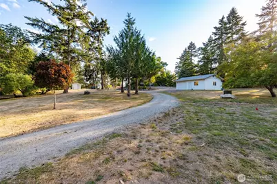 1407 Arnold Road, Oak Harbor, WA 98277 - Photo 35