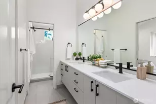 11341 B 23rd Ave NE, Seattle, WA 98125 - Photo 13