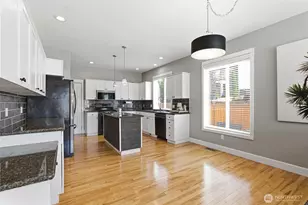 10411 178th Ave E, Bonney Lake, WA 98391 - Photo 9