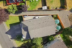 10411 178th Ave E, Bonney Lake, WA 98391 - Photo 37