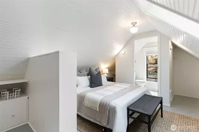 2107 NW 65th Street, Seattle, WA 98117 - Photo 25