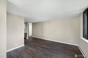2100 3rd Ave, Seattle, WA 98121 - Photo 9